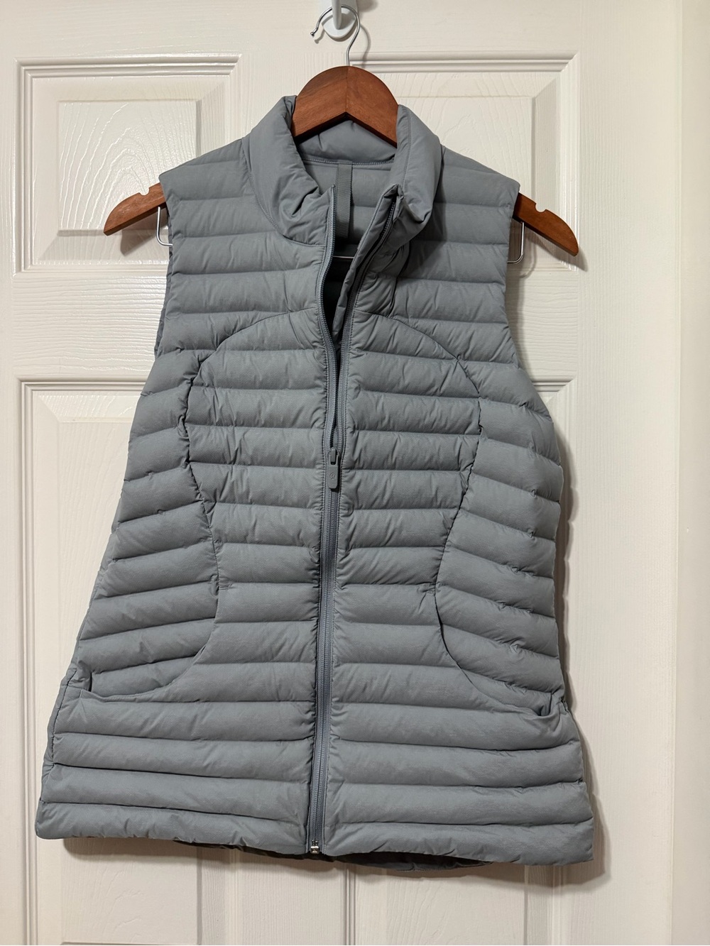 Lululemon athletica pack it down vest size 8 euc